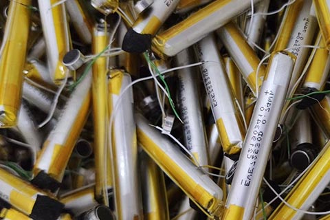 ㊣东台新街叉车蓄电池回收㊣厂家回收电瓶㊣专业回收废铅酸电池